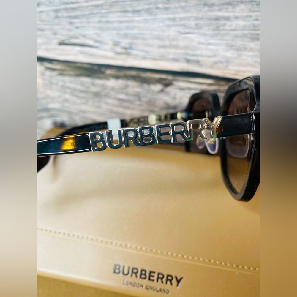Burberry Joni Tortoise Shell Brand New Authentic  Sunglasses
